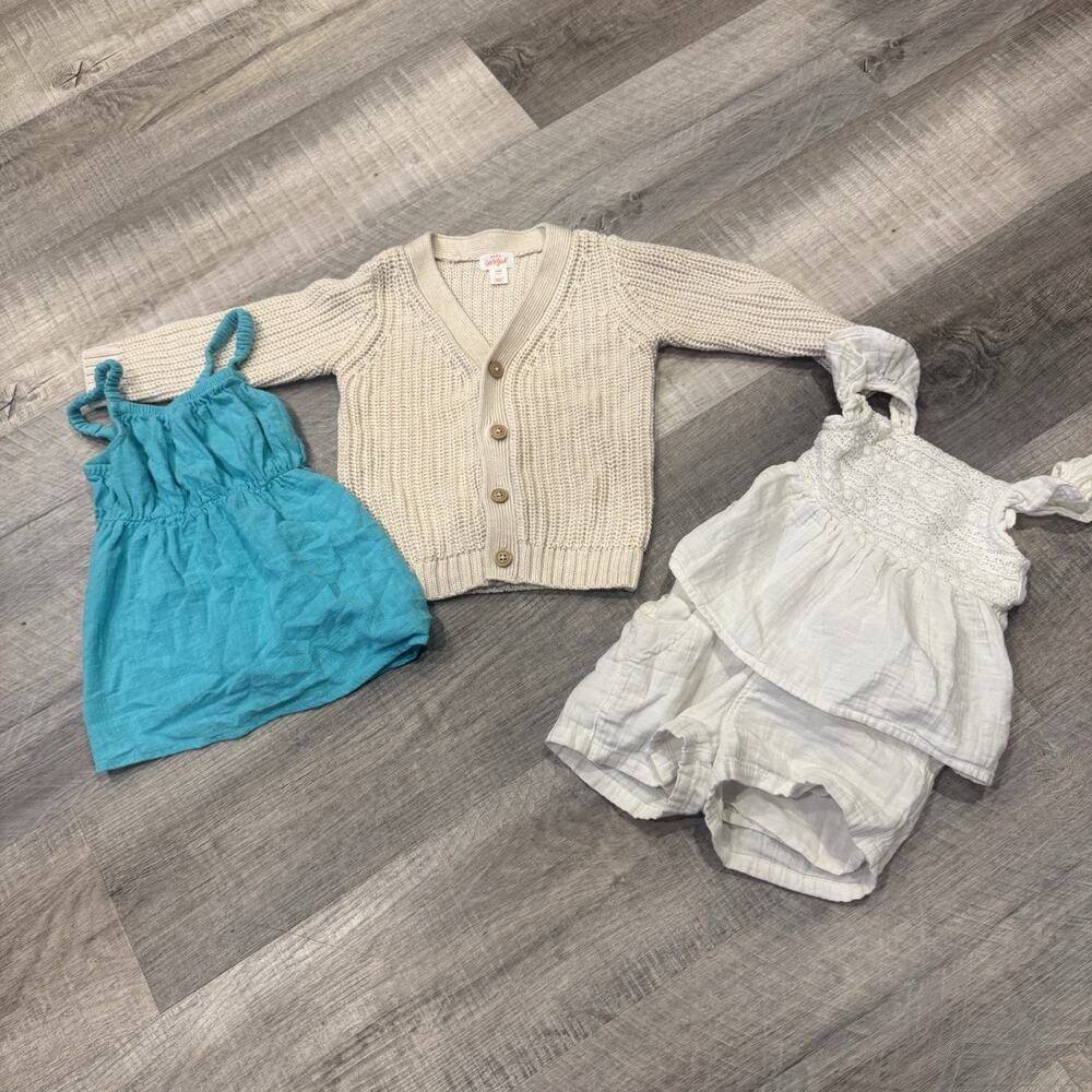 Baby girls 18 Month 4 Piece Lot Dress, Top, Shorts, Cardigan